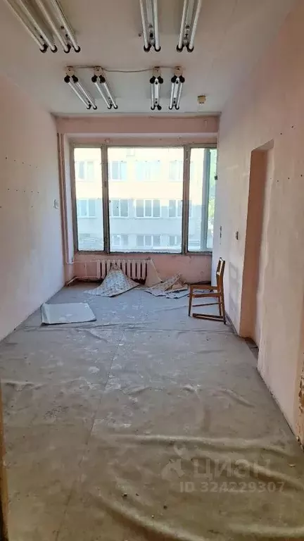 Помещение свободного назначения в Красноярский край, Железногорск ул. ... - Фото 1