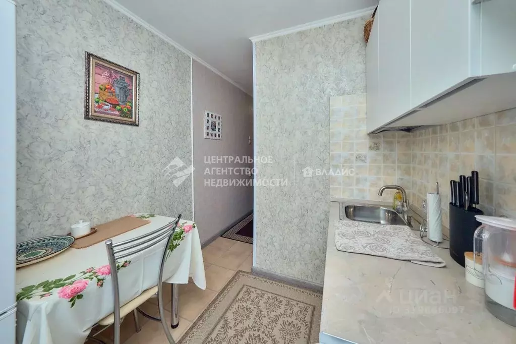 1-к кв. Рязанская область, Рязань ул. Космонавтов, 7 (30.0 м) - Фото 1