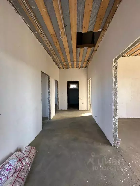 Дом в Адыгея, Тахтамукайский район, Яблоновский пгт Центральная ул., ... - Фото 1