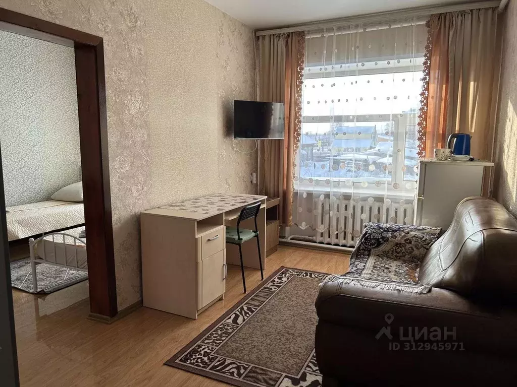 Комната Томская область, с. Каргасок ул. Голещихина, 87 (20.0 м) - Фото 1
