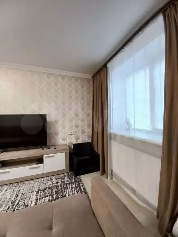 1-к. квартира, 40 м, 2/18 эт. - Фото 1