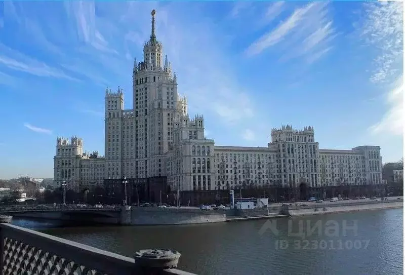 Помещение свободного назначения в Москва Котельническая наб., 1/15кБ ... - Фото 1