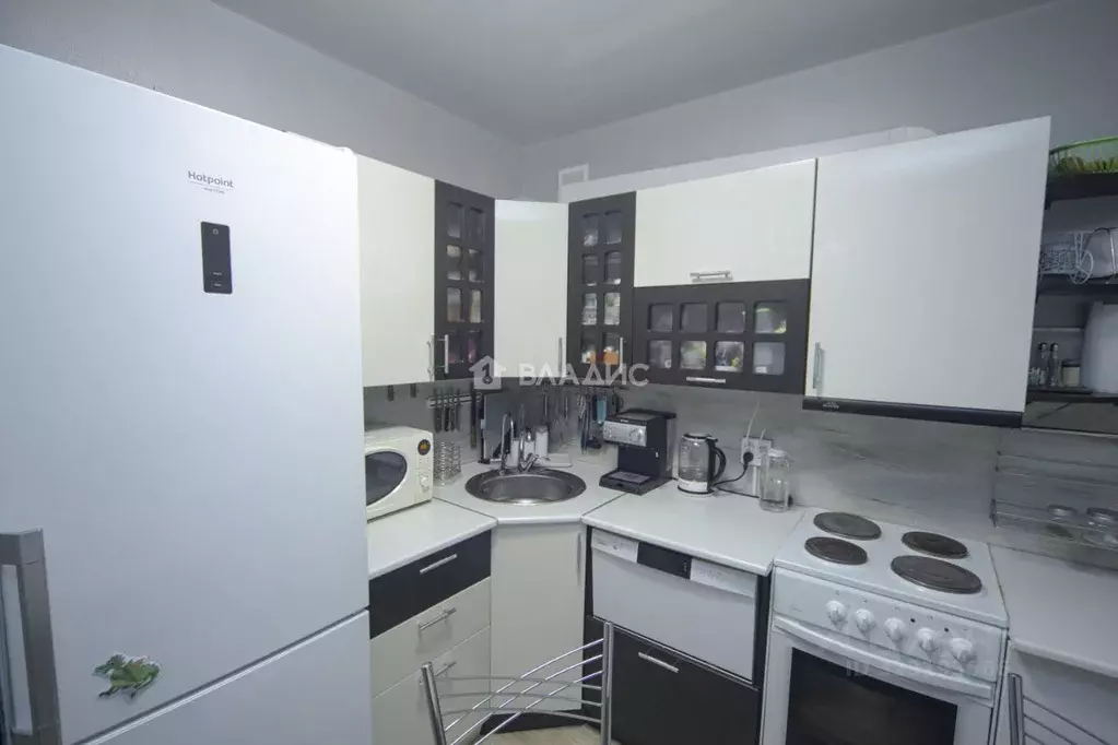 1-к кв. Карелия, Петрозаводск Пограничная ул., 10 (32.7 м) - Фото 1