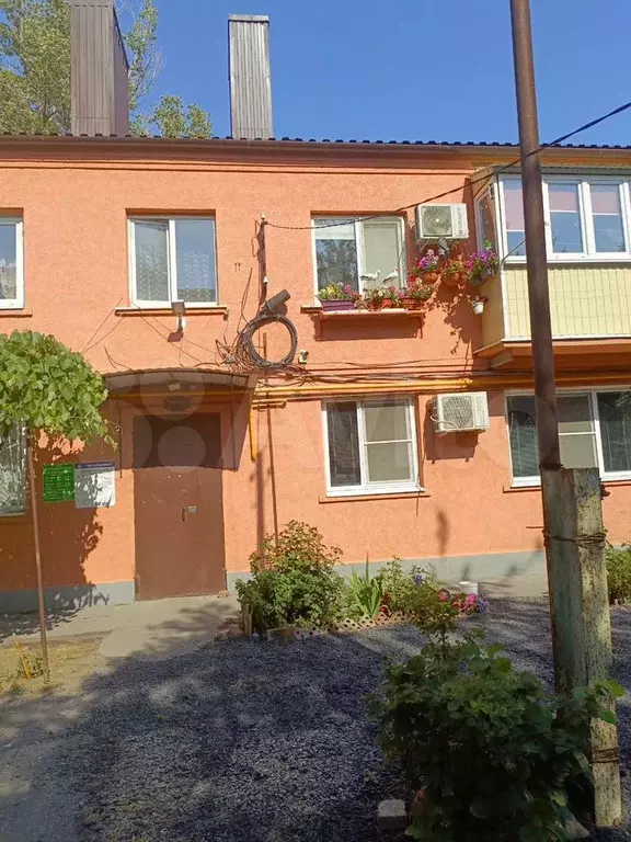 Комната 18 м в 2-к., 1/2 эт. - Фото 0