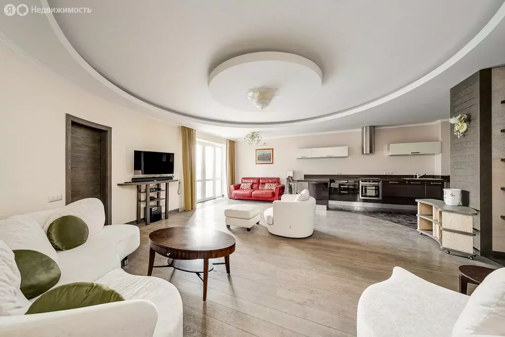 2-комнатная квартира: Москва, Нежинская улица, 1к3 (112 м) - Фото 1