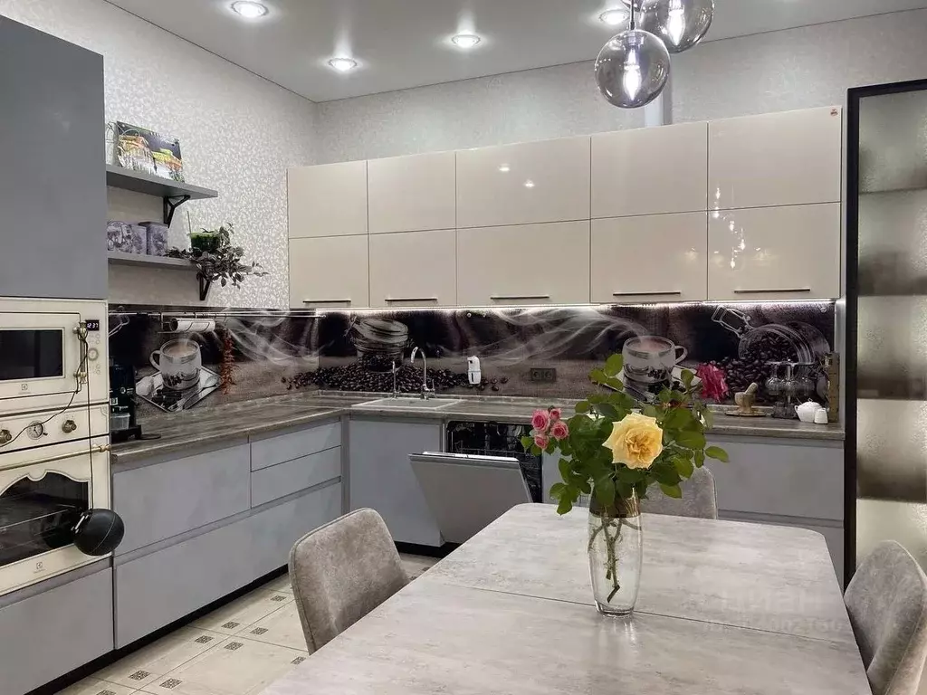 Коттедж в Белгородская область, Старый Оскол ул. Сталеваров (140 м) - Фото 2