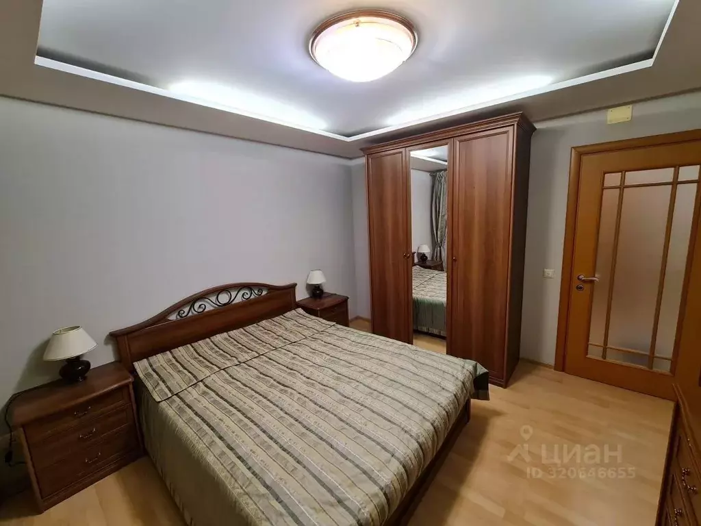 2-к кв. Хабаровский край, Хабаровск ул. Лермонтова, 52 (70.0 м) - Фото 2