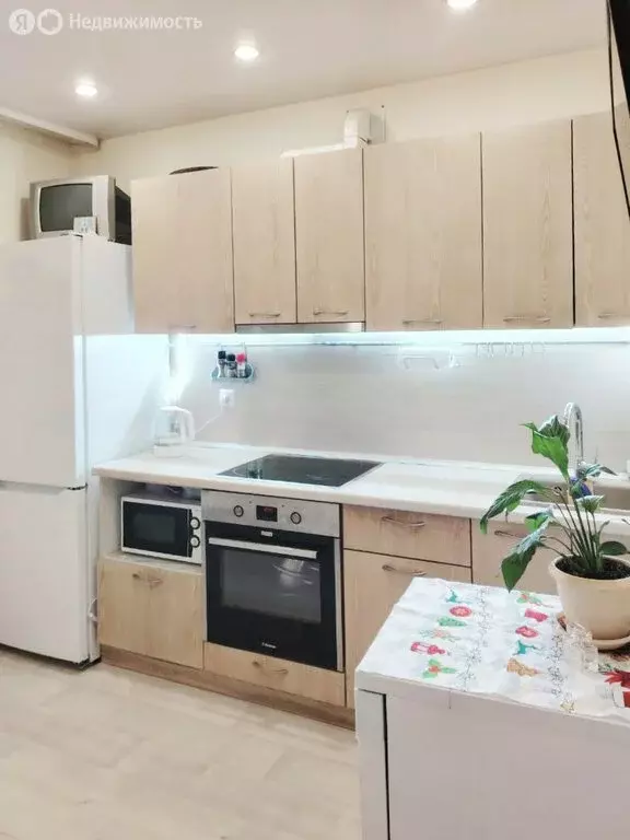 2-комнатная квартира: Чигири, улица Василенко, 1/2 (46.7 м) - Фото 1