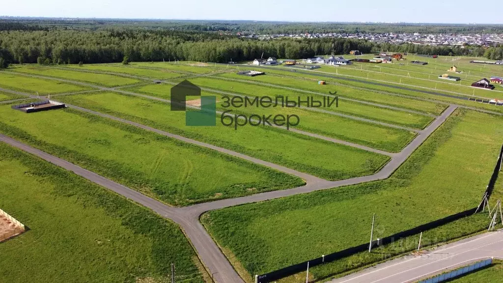 Участок в Московская область, Домодедово городской округ, д. Минаево, ... - Фото 1