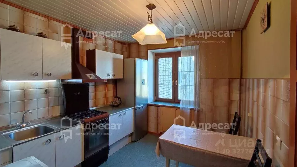 3-к кв. Волгоградская область, Волгоград ул. Менжинского, 11А (59.9 м) - Фото 1