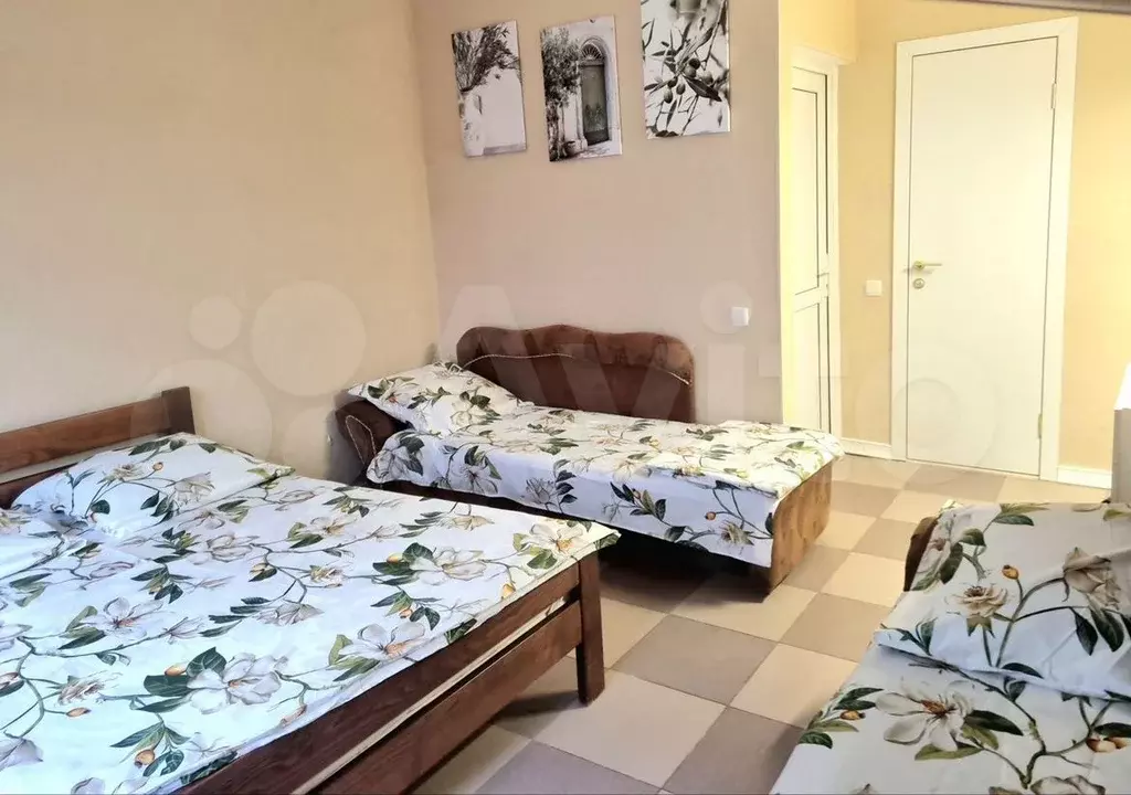 Комната 16 м в 3-к., 2/5 эт. - Фото 0