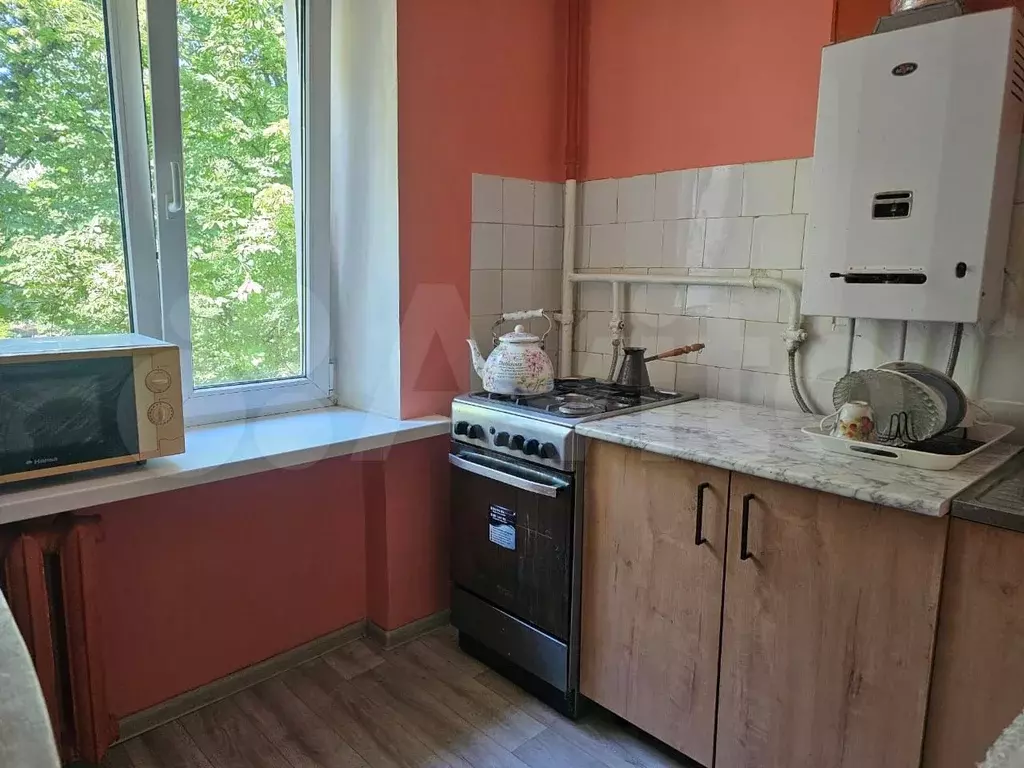 3-к. квартира, 60м, 3/5эт. - Фото 0