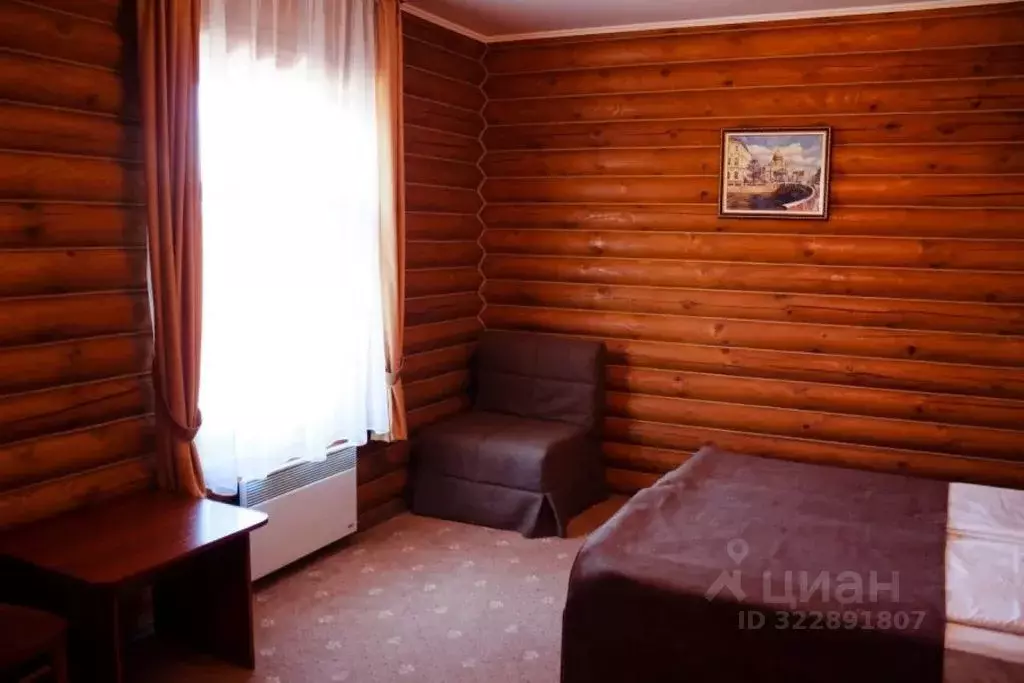 Комната Псковская область, Псков Детская ул., 1Б - Фото 1