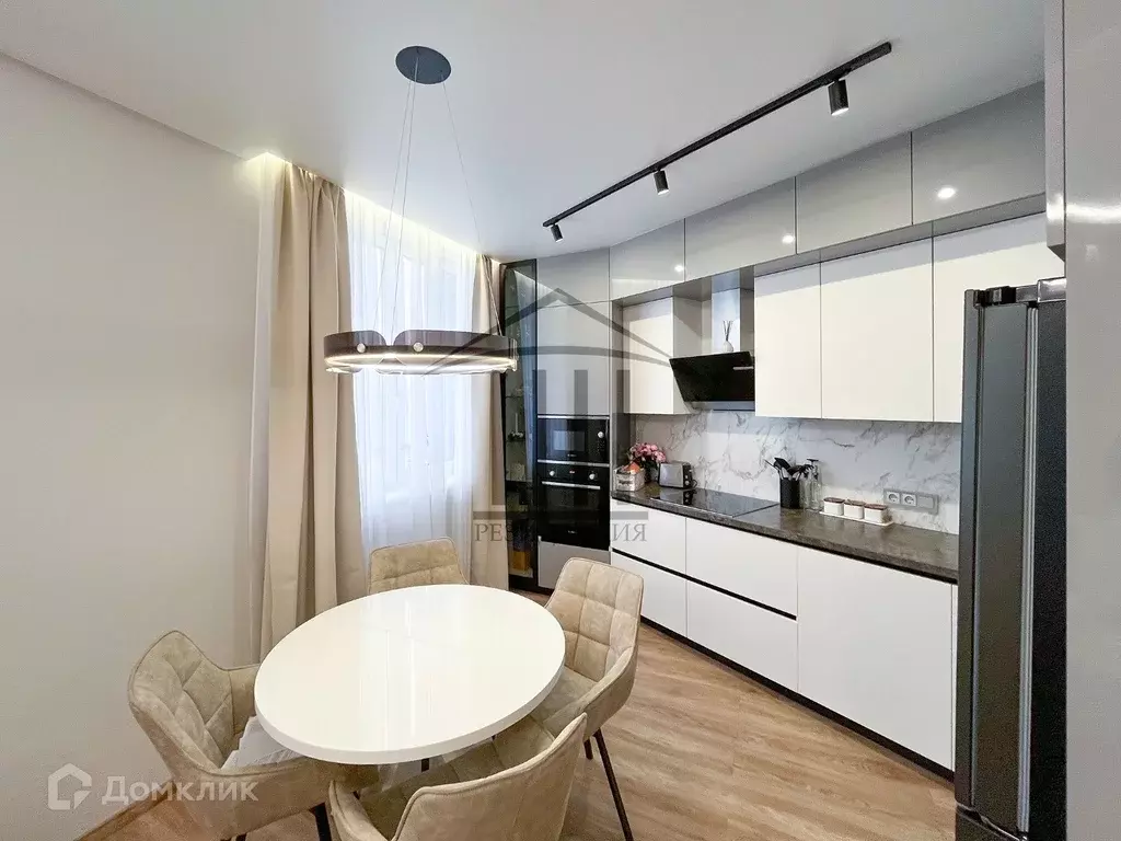 Продаётся 2-к квартира, 61.5 м - Фото 0