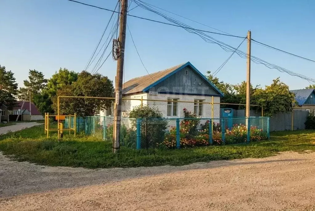 Дом в Оренбургская область, с. Ташла ул. 1-я Школьная, 12 (60 м) - Фото 1