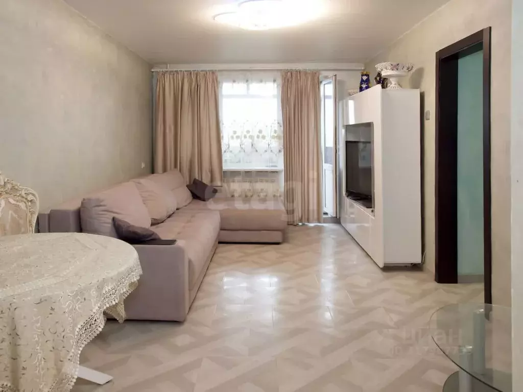 5-к кв. Ярославская область, Ярославль просп. Фрунзе, 63 (111.5 м) - Фото 1