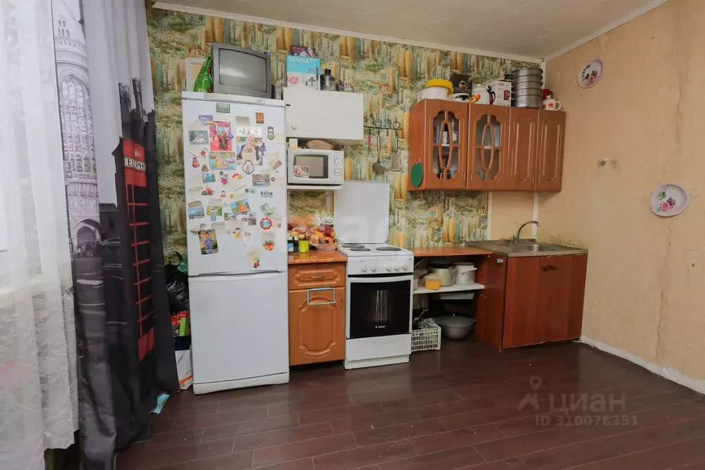 3-к кв. Оренбургская область, Оренбург ул. Геннадия Донковцева, 11 ... - Фото 0