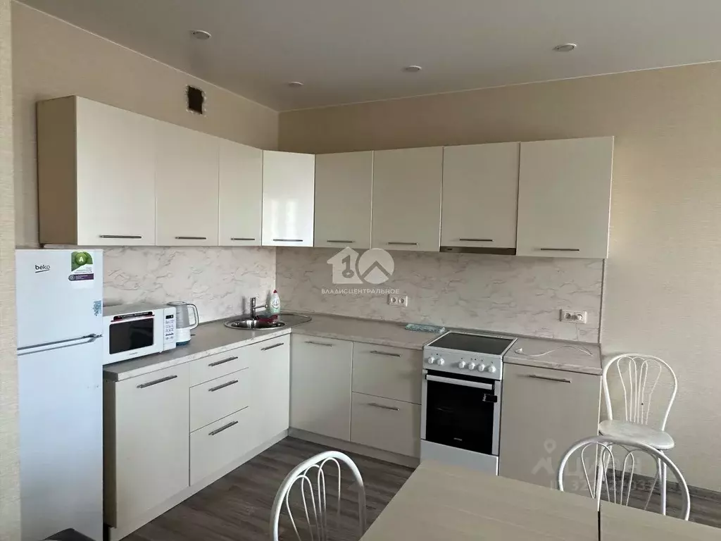 Студия Новосибирская область, Новосибирск Военная ул., 9/2 (44.3 м) - Фото 1