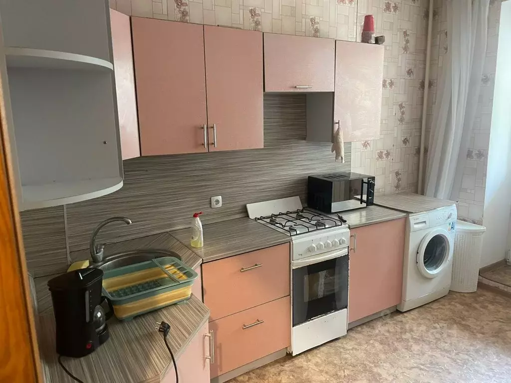 1-к кв. Рязанская область, Рязань ул. Ленинского Комсомола, 101 (53.0 ... - Фото 0