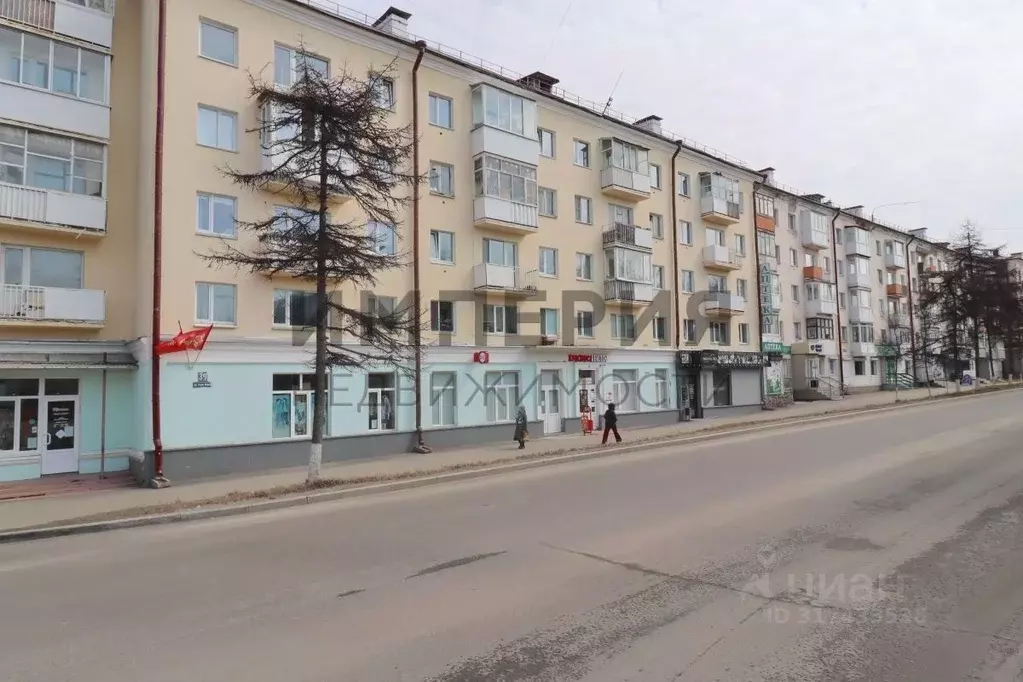 2-к кв. Магаданская область, Магадан просп. Карла Маркса, 39 (44.5 м) - Фото 0