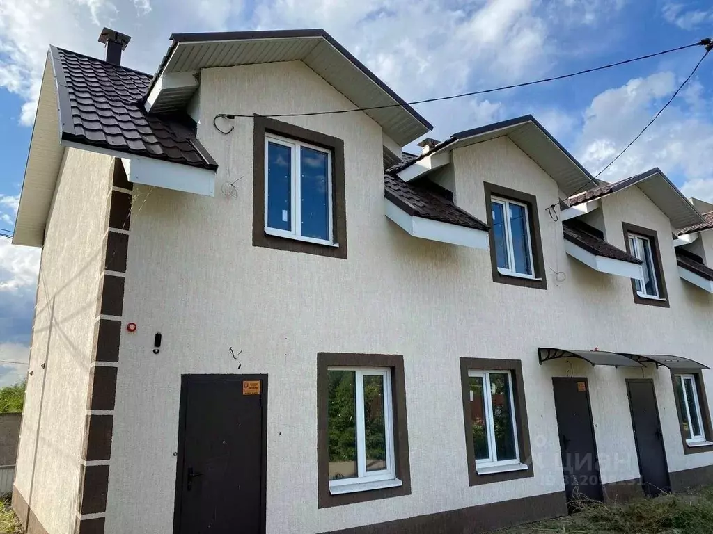 Таунхаус в Саратовская область, Энгельс Волжский просп., 69 (55 м) - Фото 1