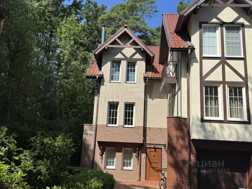 Таунхаус в Калининградская область, Светлогорск ул. Ленина, 6В (175 м) - Фото 1