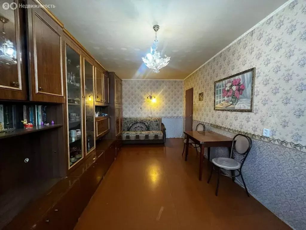 3-комнатная квартира: Волхов, улица Борисогорское Поле, 12 (68.3 м) - Фото 1