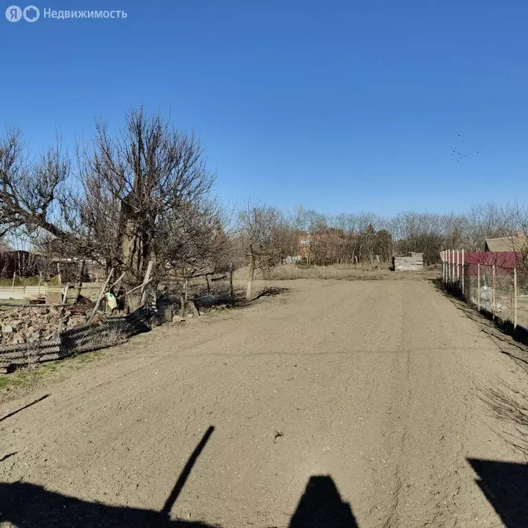 Участок в Камышеватская, Коммунистическая улица (9.2 м) - Фото 1