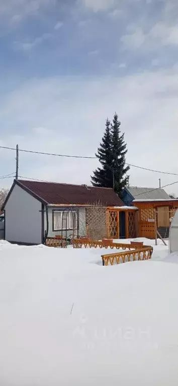 Дом в Иркутская область, Шелехов Механизатор СНТ, ул. Сиреневая (23 м) - Фото 1