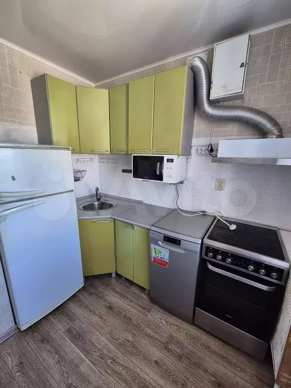 2-к. квартира, 42 м, 9/9 эт. - Фото 1