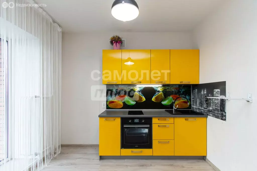 1-комнатная квартира: Кисловка, микрорайон Северный, улица Марины ... - Фото 1