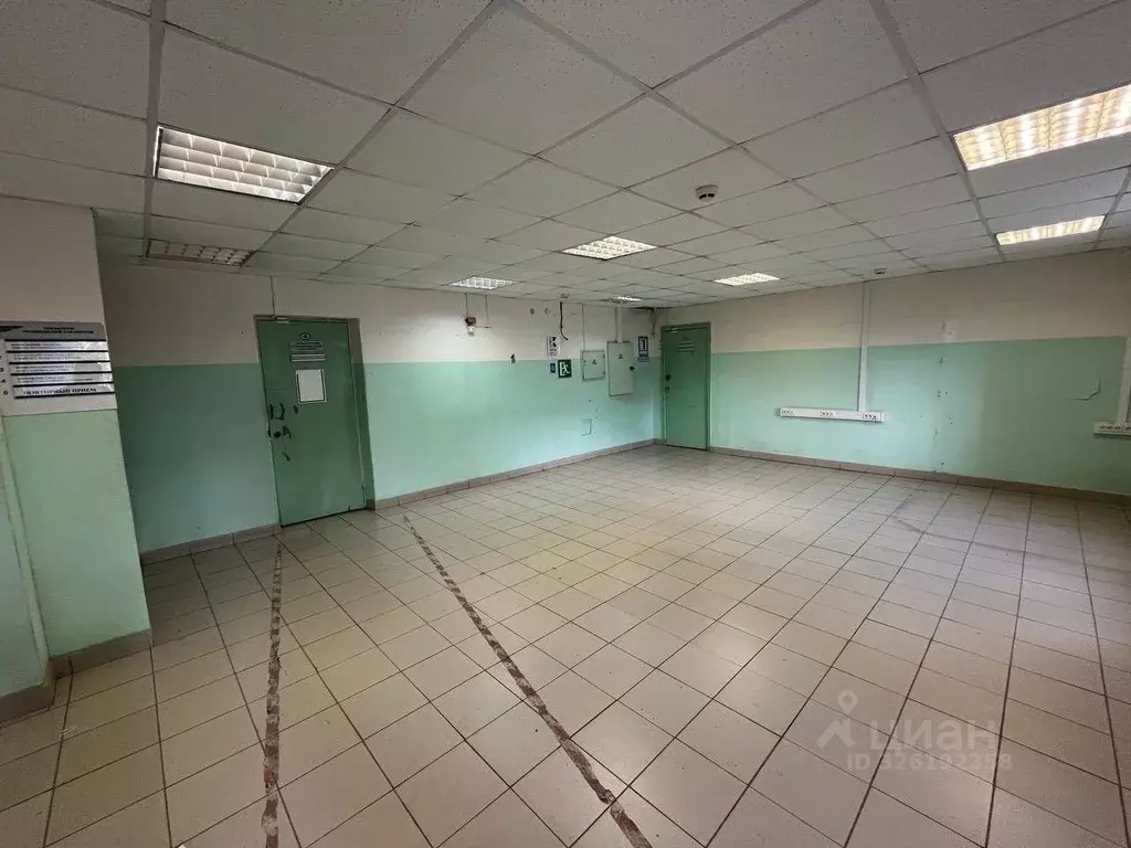 Помещение свободного назначения в Кировская область, Киров ул. МОПРА, ... - Фото 2