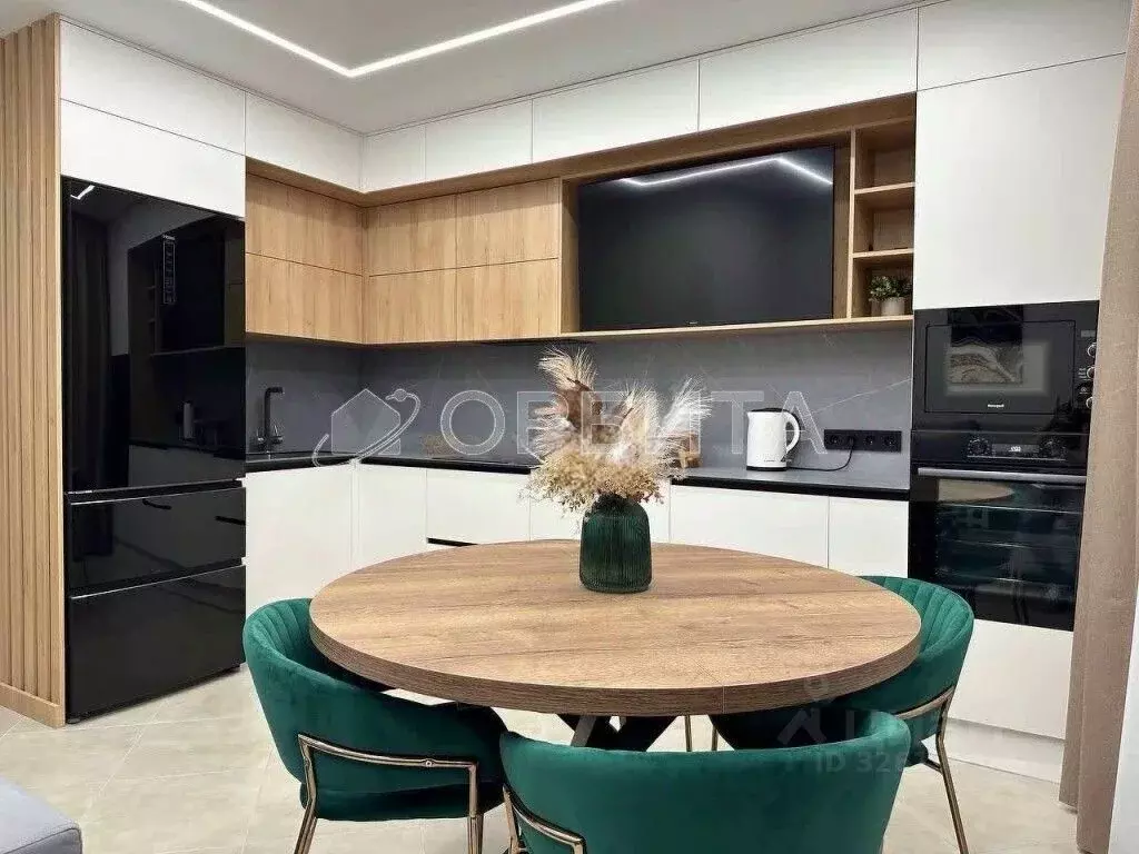 2-к кв. Тюменская область, Тюмень ул. Андрея Бушуева, 2 (59.6 м) - Фото 1