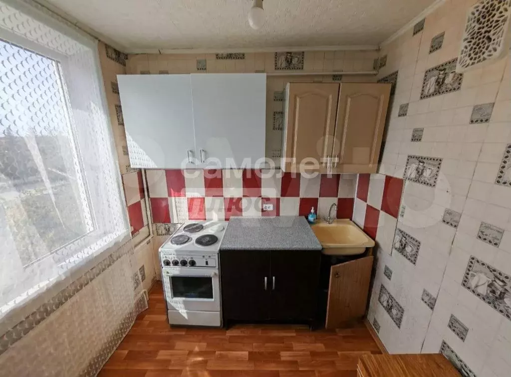 1-к. квартира, 30 м, 5/5 эт. - Фото 0