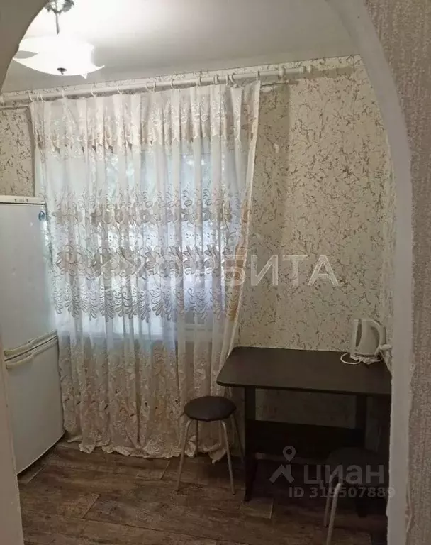 1-к кв. Тюменская область, Тюмень Мелиораторов мкр, ул. 70 лет ... - Фото 1
