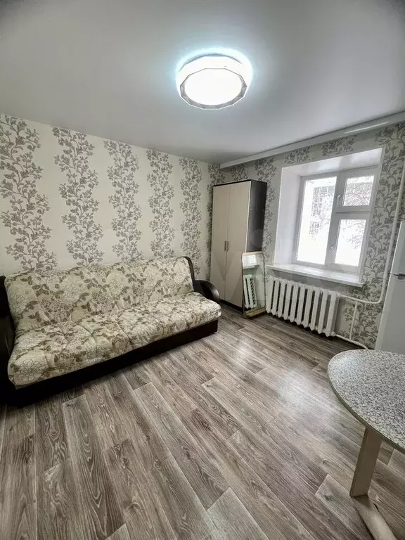 Комната 12 м в 4-к., 2/9 эт. - Фото 0