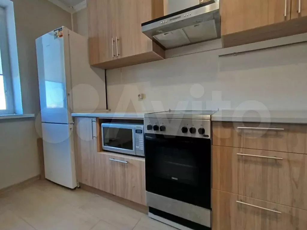 1-к. квартира, 40,5 м, 8/9 эт. - Фото 0