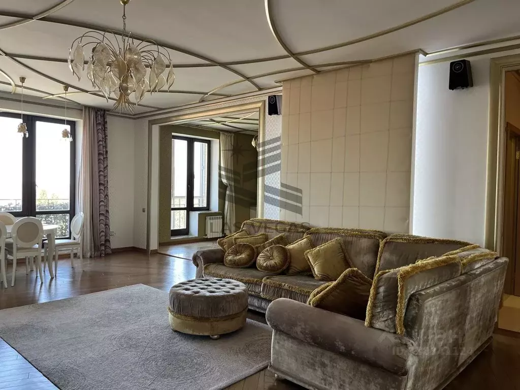 4-к кв. Татарстан, Казань ул. Касаткина, 20А (140.0 м) - Фото 0