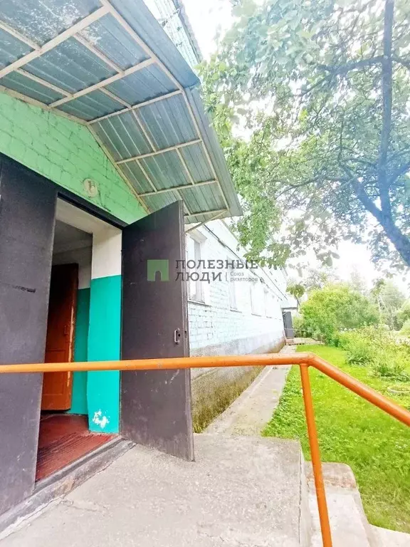 3-к кв. Орловская область, Урицкий район, Нарышкино пгт ул. Ленина, 4 ... - Фото 1