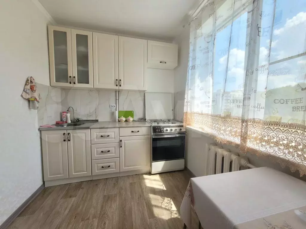 2-к. квартира, 55 м, 7/10 эт. - Фото 1