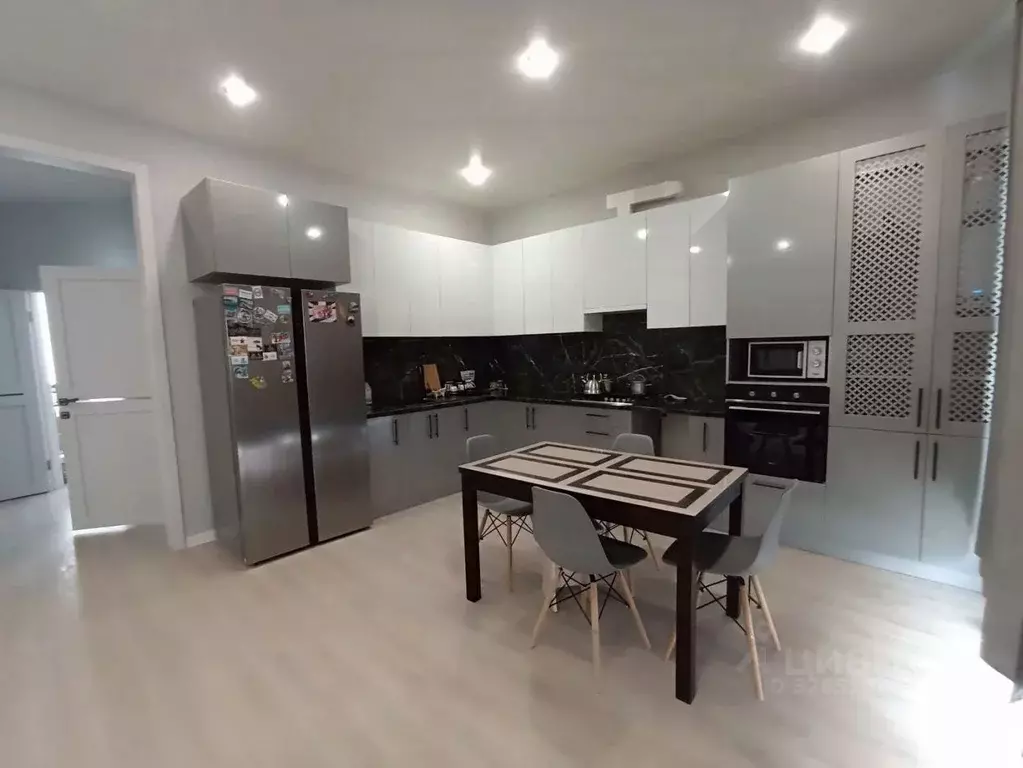 Дом в Ростовская область, Волгодонск Индустриальная ул., 49с1 (127 м) - Фото 1