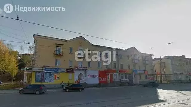 3-комнатная квартира: Златоуст, улица Карла Маркса, 15 (68.3 м) - Фото 0