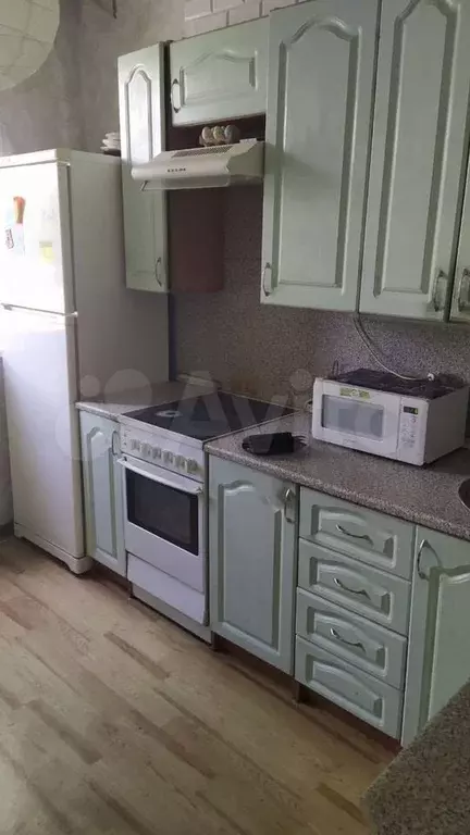 2-к. квартира, 60 м, 2/9 эт. - Фото 0