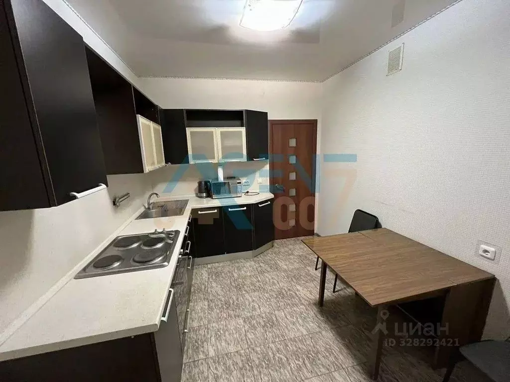 2-к кв. Белгородская область, Белгород Славянская ул., 7а (52.0 м) - Фото 1