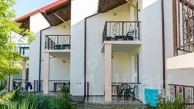 Дом в Крым, Феодосия ул. 3-го Интернационала (400 м) - Фото 0