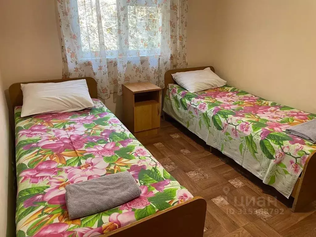 Комната Краснодарский край, Сочи пос. Лоо, ул. Весенняя, 17 - Фото 0