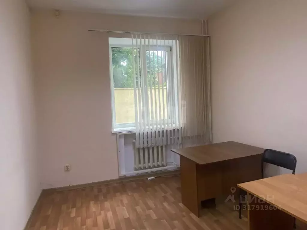 Офис в Северная Осетия, Владикавказ ул. Максима Горького, 28 (12 м) - Фото 0