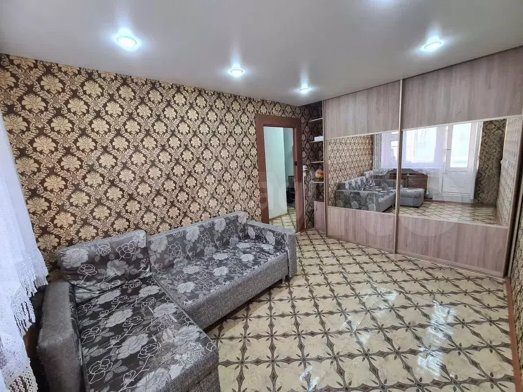 2-к. квартира, 45 м, 5/5 эт. - Фото 0