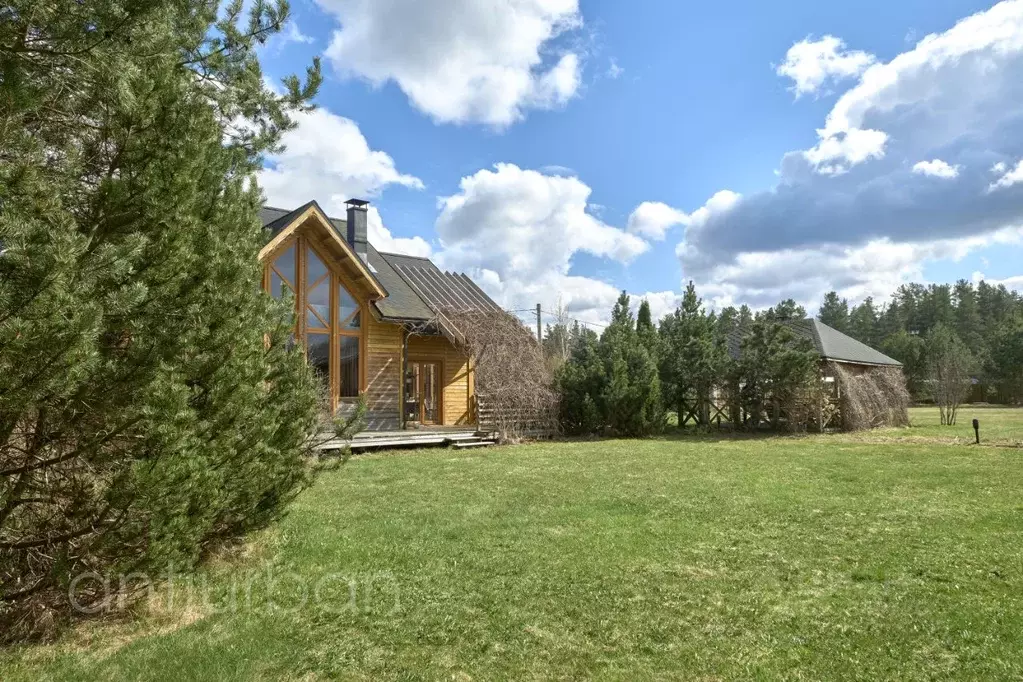 Коттедж в Ленинградская область, Приозерский район, Петровское с/пос, ... - Фото 1