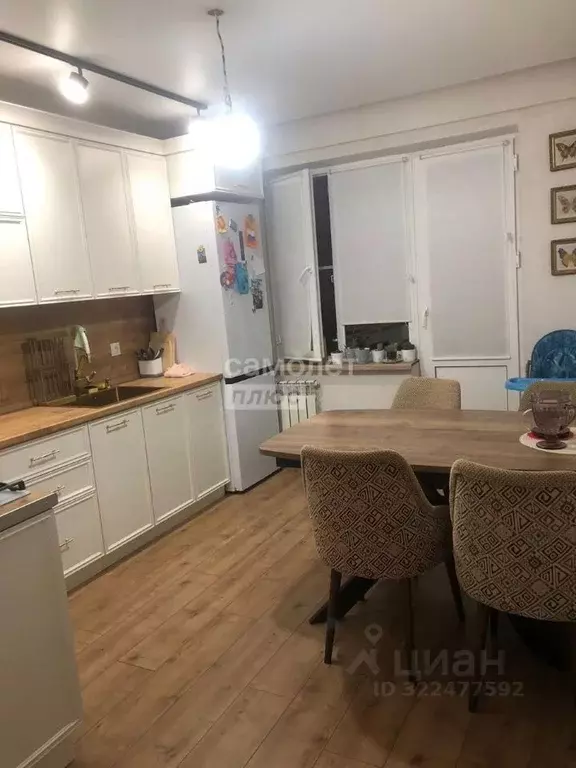 2-к кв. Дагестан, Каспийск ул. Дербентская, 10 (67.0 м) - Фото 1